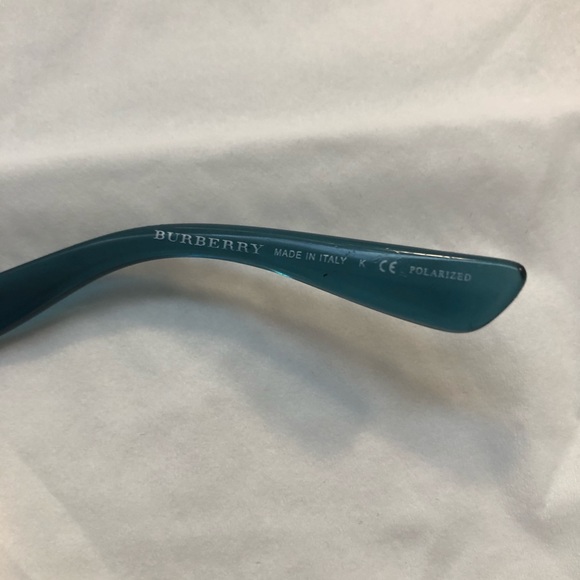 Burberry Sunglasses - Picture 4 of 7